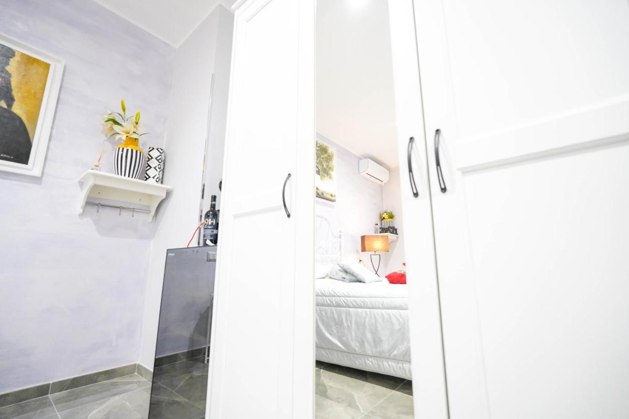 ピッツォ Piedigrotta Magique Luxury Bed & Breakfast エクステリア 写真