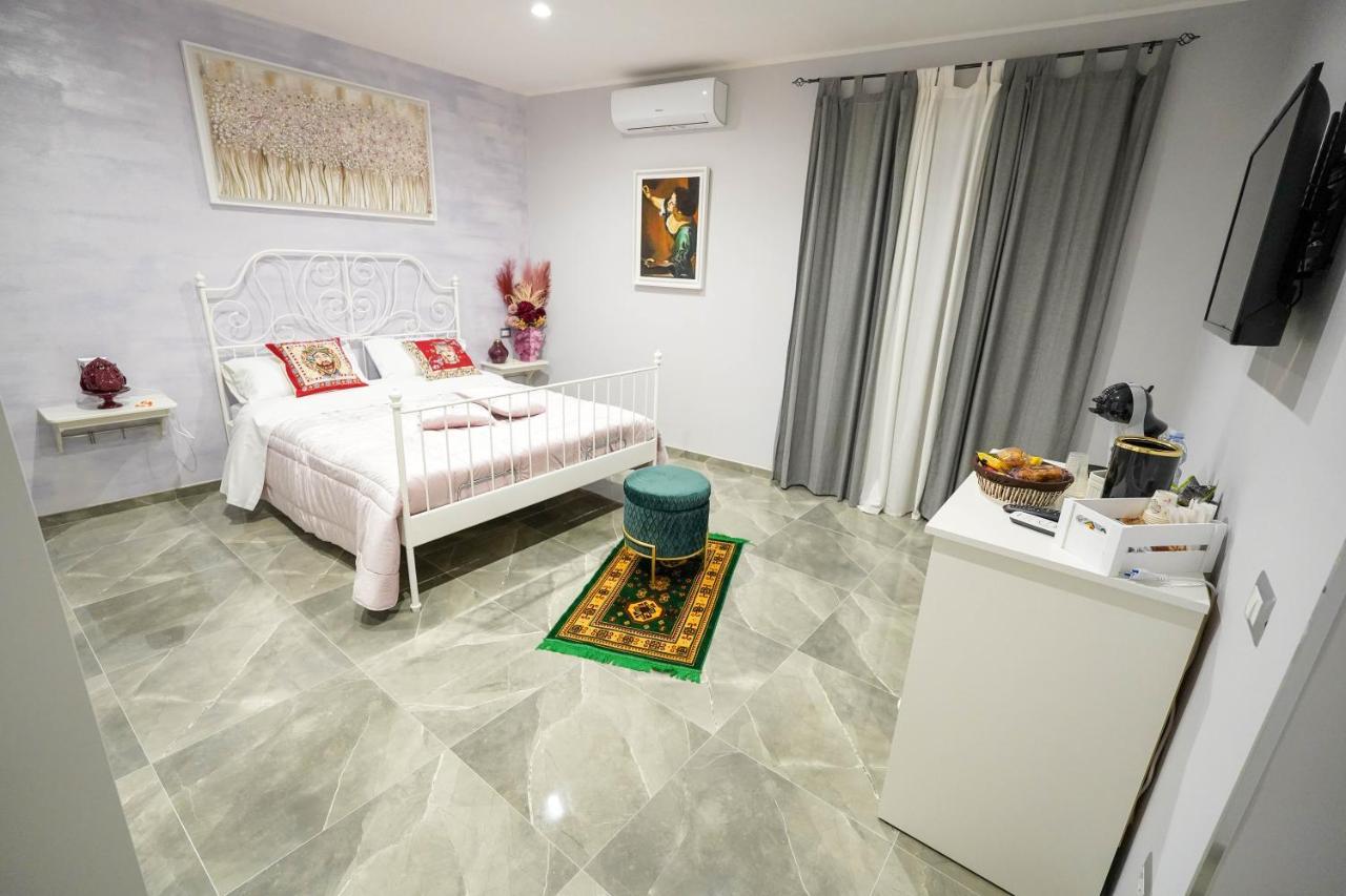 ピッツォ Piedigrotta Magique Luxury Bed & Breakfast エクステリア 写真