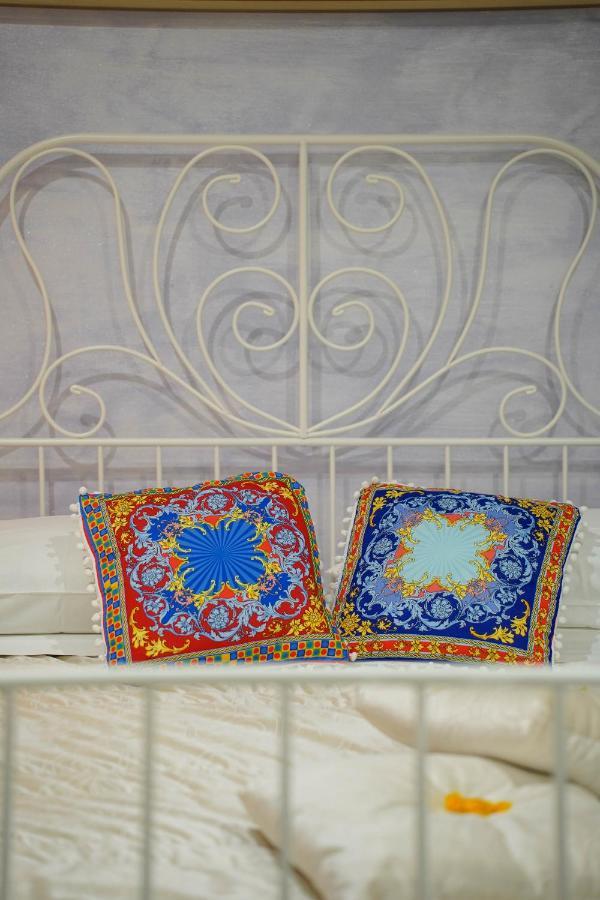 ピッツォ Piedigrotta Magique Luxury Bed & Breakfast エクステリア 写真